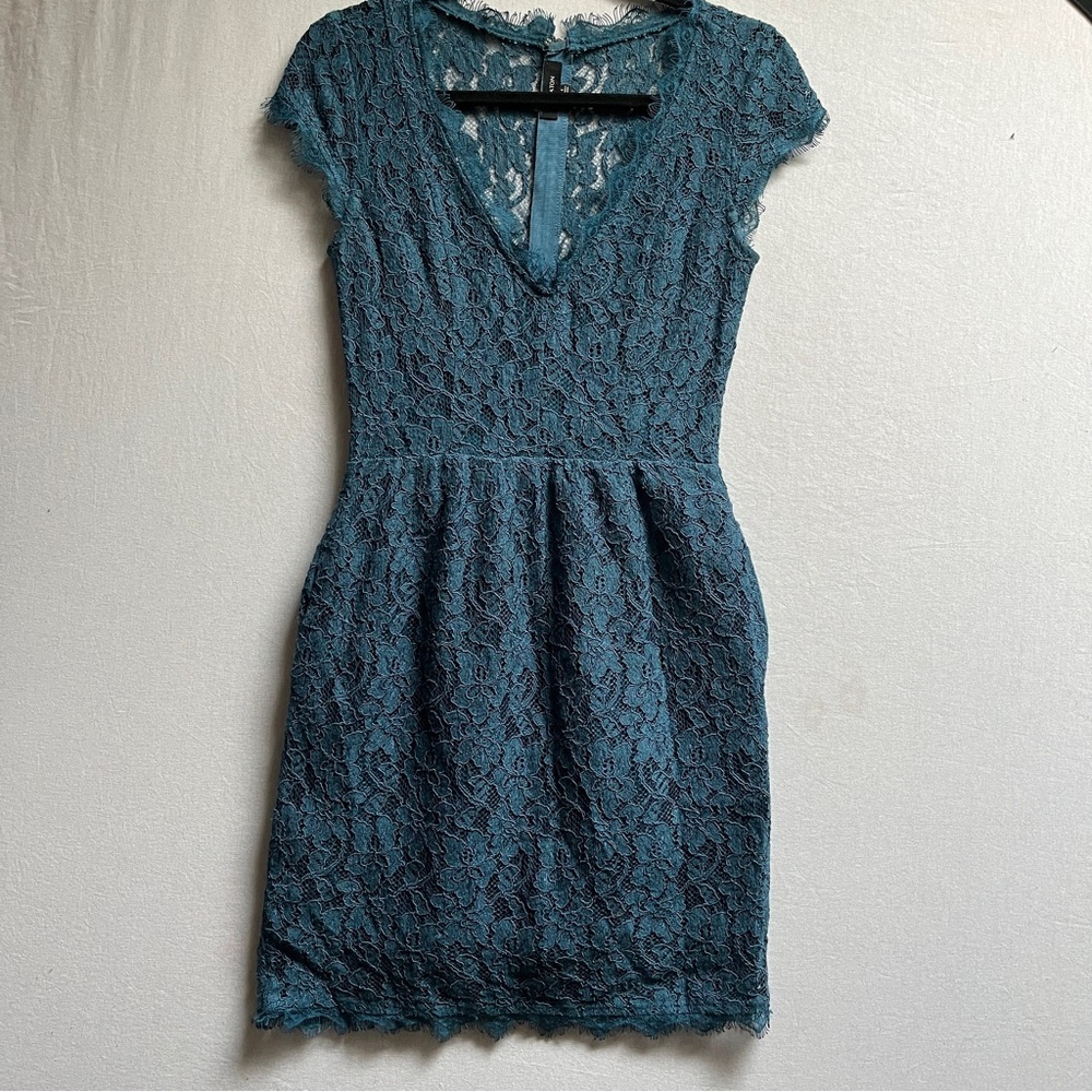 Aritzia Babaton Tobias Teal Lace Sheer Back Mini Dress 4